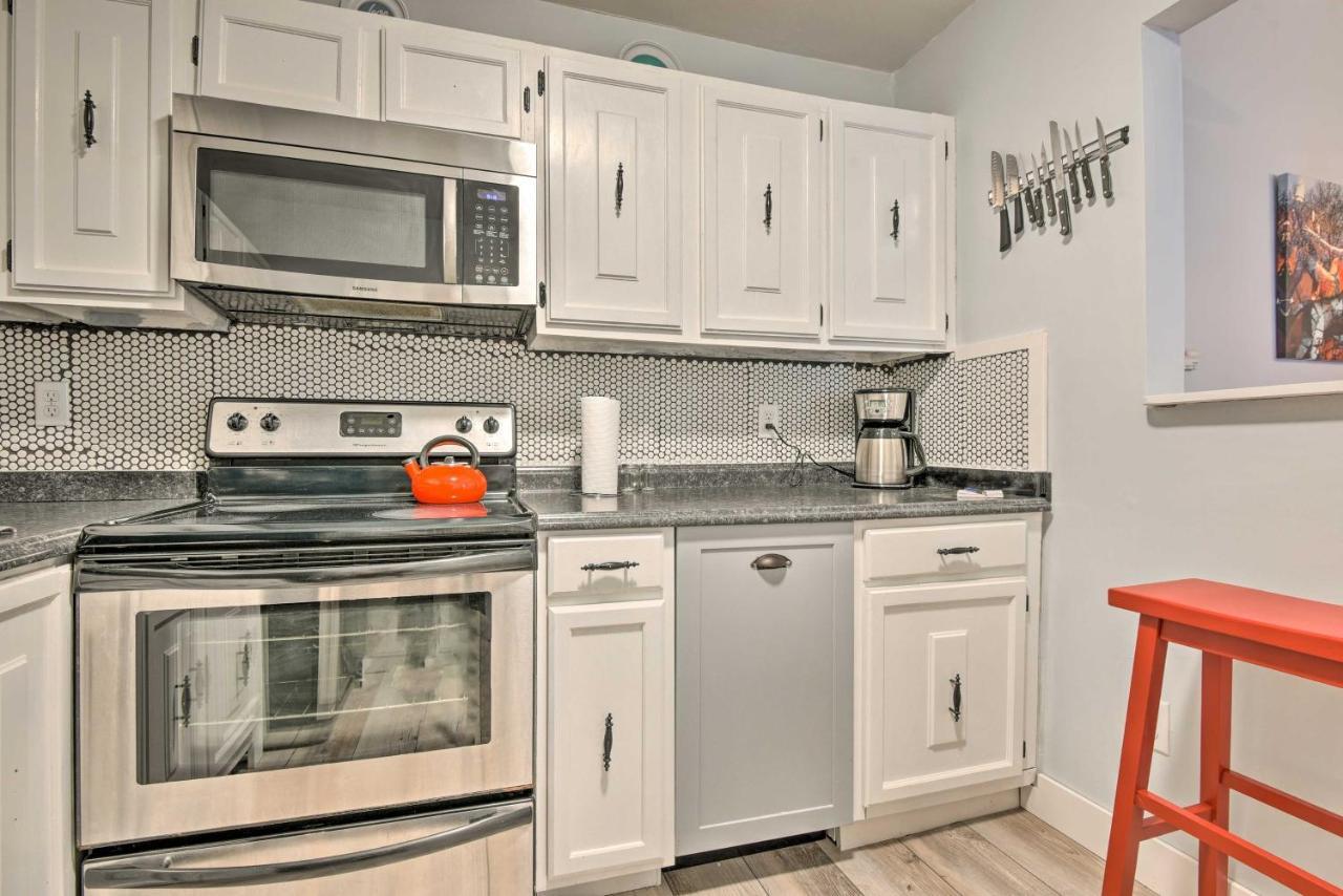 Mount Pocono Condo With Balcony, Near Mt Airy Casino Extérieur photo